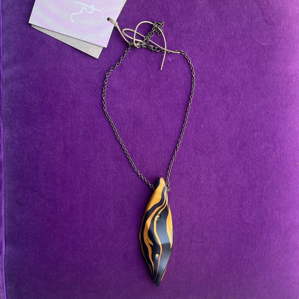 NWT irina movmyga wooden necklace (OS)